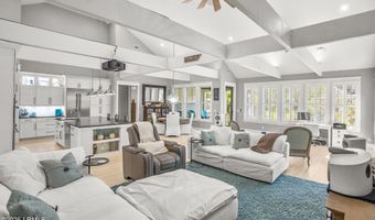 2505 Brighton Ln, Beaufort, SC 29902