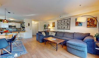 294 Hildred Dr 294, Burlington, VT 05401