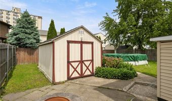 22 Parsons Ave, East Providence, RI 02914