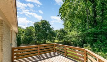 2528 Arnold Dr, Charlotte, NC 28205