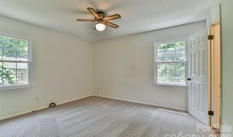 115 Wicklow Dr, Asheville, NC 28806