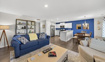 1183 Kingsmill Dr, Algonquin, IL 60102