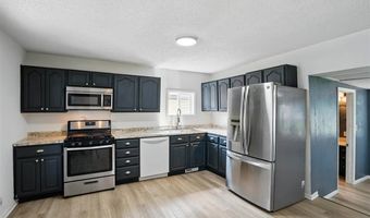 615 Lincoln St, Ainsworth, IA 52201