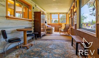 8 Mountain View Dr, Cody, WY 82414