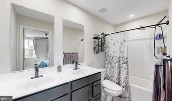 174 QUARTZ Dr, Dover, DE 19904