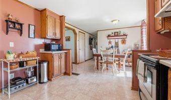 14472 Puzzey Rd, Albion, NY 14411