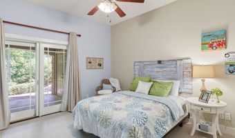 125 Ledges Trl, Alexander City, AL 35010