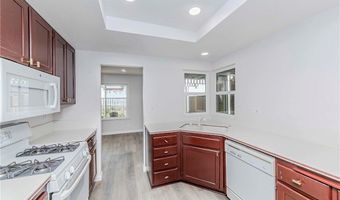 6117 E Garnet Cir, Anaheim, CA 92807