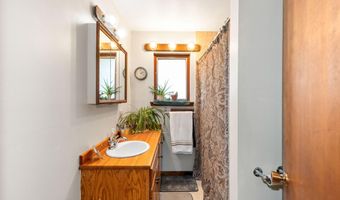 458 E 1ST Ave, Afton, WY 83110