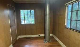 2410 N Revere Rd, Akron, OH 44333