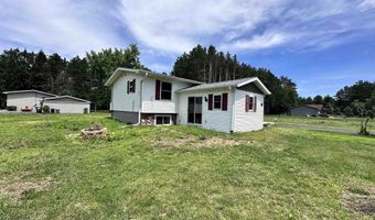 6111 MAGNOLIA Dr, Wisconsin Rapids, WI 54494