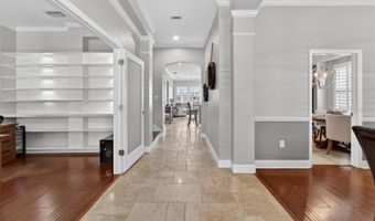 5722 SEA TROUT Pl, Apollo Beach, FL 33572