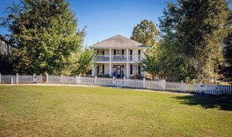 13076 Pine Valley Ln, Biloxi, MS 39532