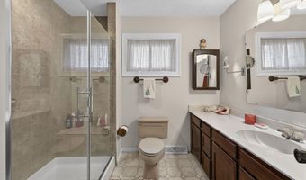 4500 WINERY Ln, Barboursville, VA 22923