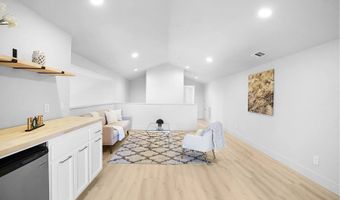 1120 Parkview Dr, Oceanside, CA 92057