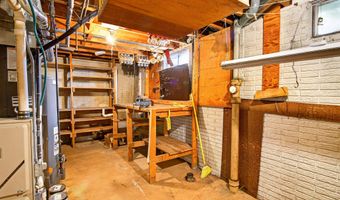 1019 Arkansas Ave, Ames, IA 50014