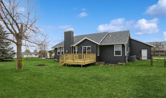 610 Circleview Dr, Atkins, IA 52206