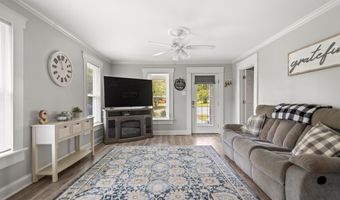 1032 Virginia Ave, Bauxite, AR 72011