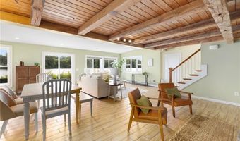 25 Willow Dr, Hopkinton, RI 02832