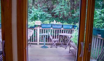 724 Greenville Ave, Johnston, RI 02919