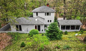 107 W Stillwater Ave, Beverly Shores, IN 46301