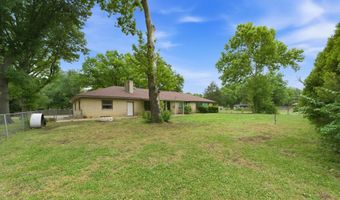 1701 N Sunset Dr, Augusta, KS 67010