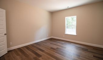 1407 Mountain View Rd, Benton, TN 37307