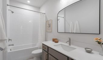 202 Pinecone Pl, Alpharetta, GA 30022