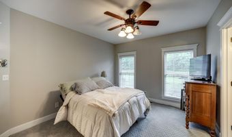 895 Woodlawn Rd UNIT 3, Bardstown, KY 40004