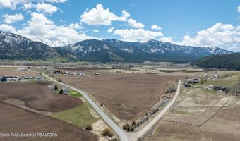 9 57 ACRES WILLOW CREEK Ln, Bedford, WY 83112