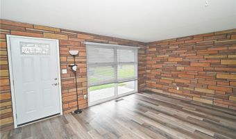 446 S Edgehill Ave, Austintown, OH 44515