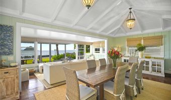 1414 Mokulua Dr, Kailua, HI 96734