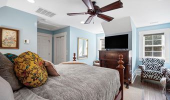 3 Butterfield Ln, Beaufort, SC 29907