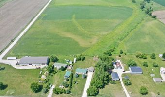 3017 118th St, Amana, IA 52203