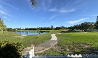 19 Golf Club Dr UNIT B, Key West, FL 33040