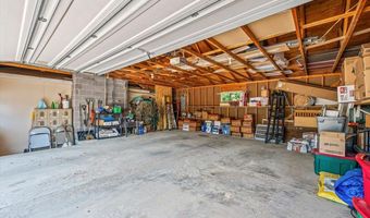 1003 Perkins St, Belle Fourche, SD 57717
