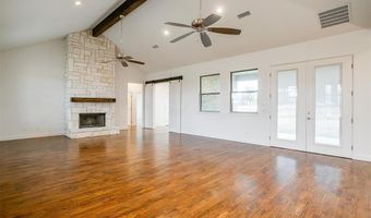 101 Consolation Dr, Millsap, TX 76066