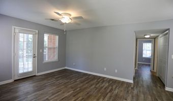 717 Chancery Ln, Aberdeen, NC 28315