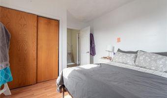 40 Cedar St, Johnston, RI 02919