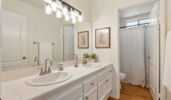 949 Masters Dr, Oceanside, CA 92057