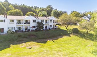 135 Amherst St 28, Amherst, NH 03031