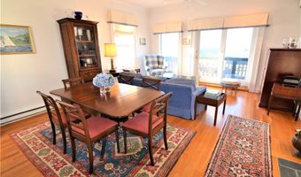 35 Chastellux Ave J, Newport, RI 02840