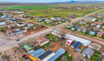101 N Park Ave, Broadus, MT 59317