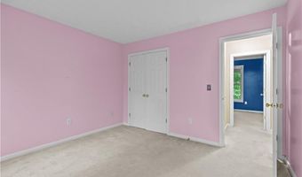 48 Fieldstone Ln, North Kingstown, RI 02874