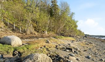 305 Bay View Dr, Bar Harbor, ME 04609