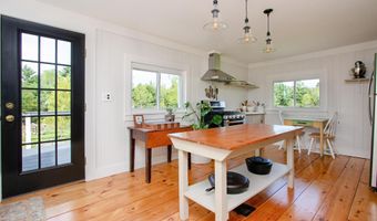 87 Porter Rd, Bath, NH 03740