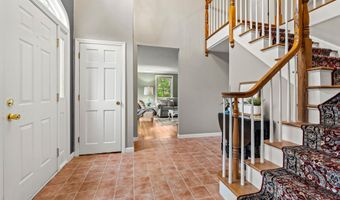 12 Magazine St, Bedford, NH 03110
