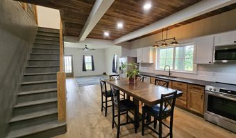 3073 State Highway Ww, Aurora, MO 65605