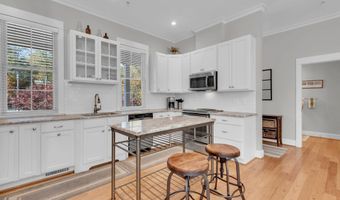 1825 SAINT MARGARETS Rd, Annapolis, MD 21409