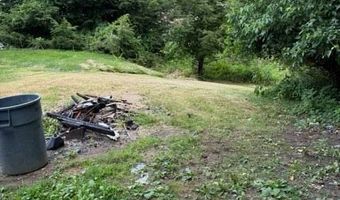 3003 Moore St, Ashland, KY 41101
